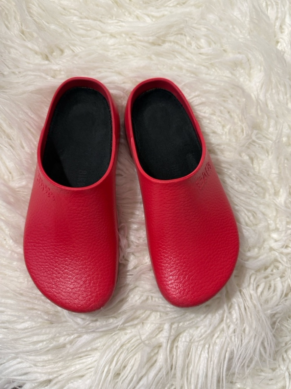 Birkenstock Red Waterproof Slip-On Clog size 8 - Picture 6 of 9